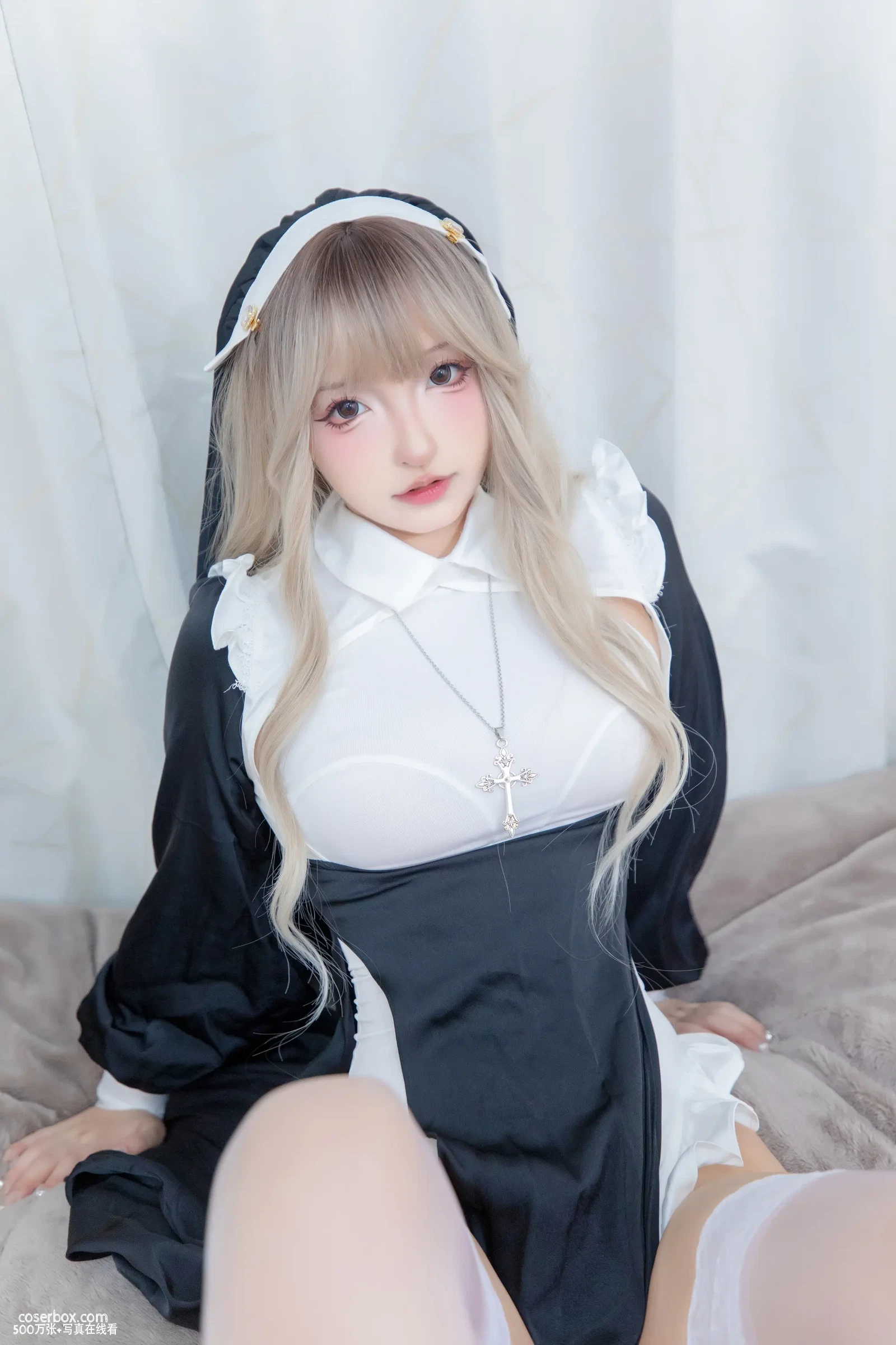 神楽坂真冬 2024.10.26 战斗修女 - 在线看可下载原图