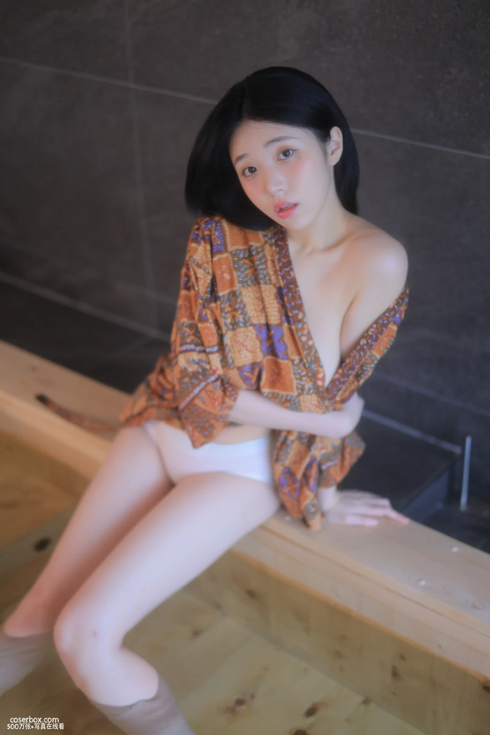 Yeon Woo 2024.10.22 Suika 西瓜 - 在线看可下载原图