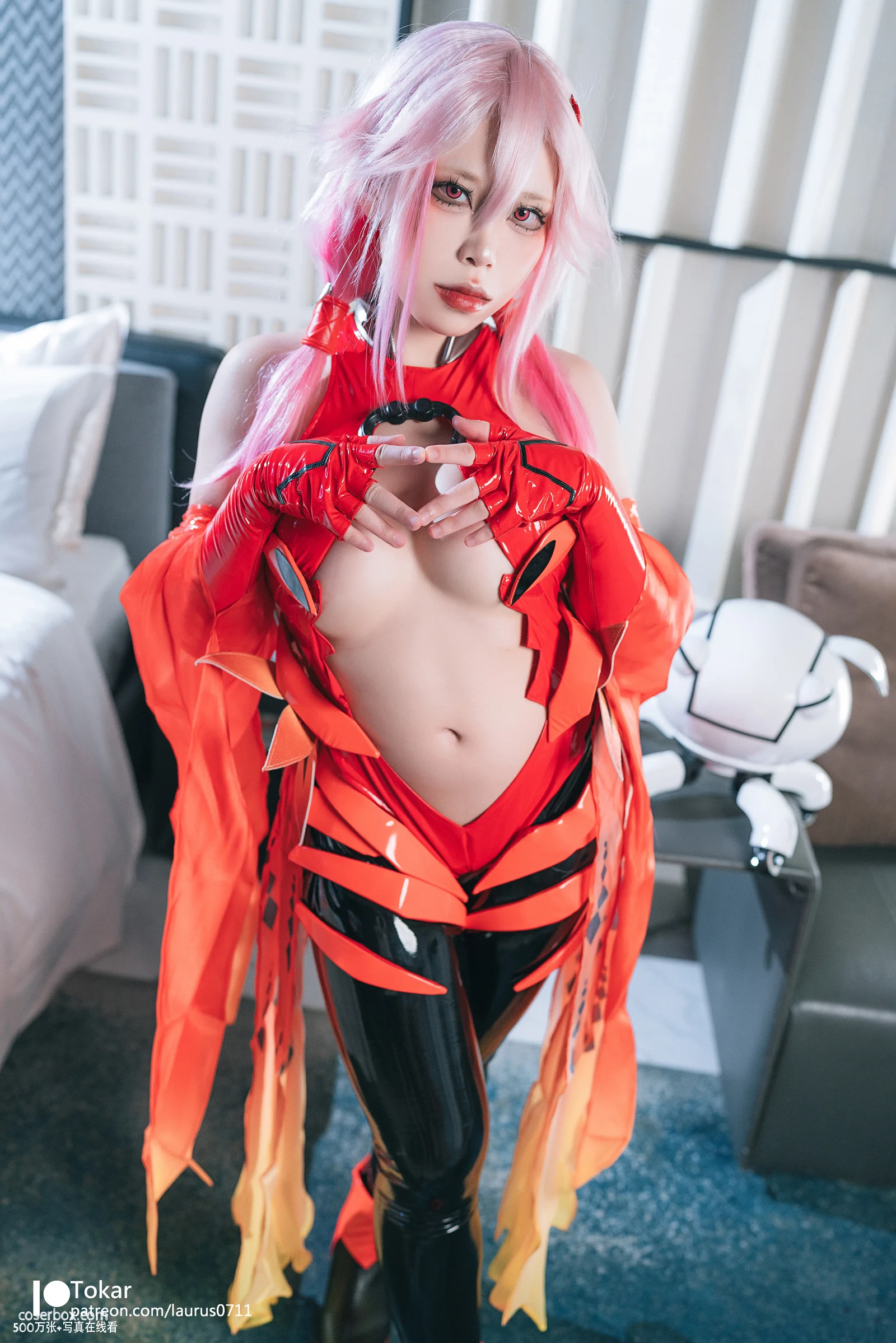 Tokar浵卡 2024.10.29 Inori Yuzuriha 有罪皇冠 清新版 - 在线看可下载原图