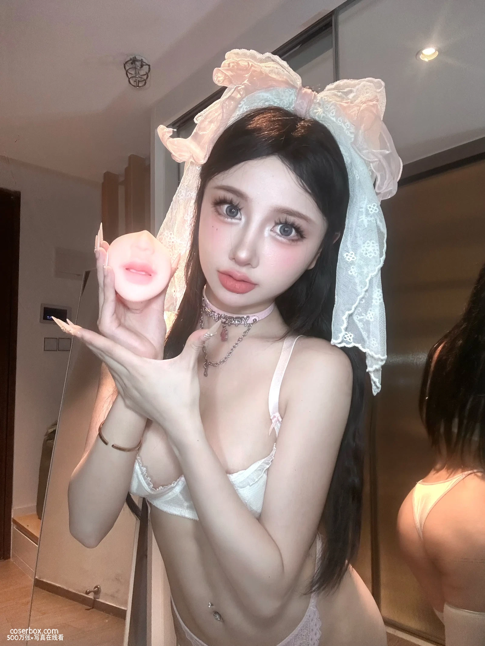 您的蛋蛋 2024.11.19 唇膜 - 在线看可下载原图