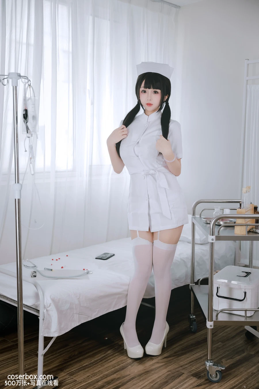 日奈娇(樱井小莜) 2024.12.10 诊所护士 - 在线看可下载原图