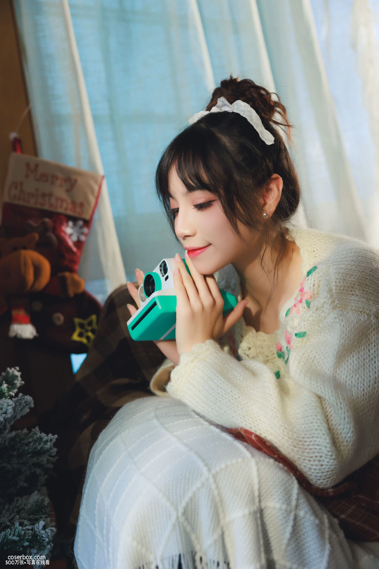 贰加六 2025.01.02 少女圣诞季 - 在线看可下载原图