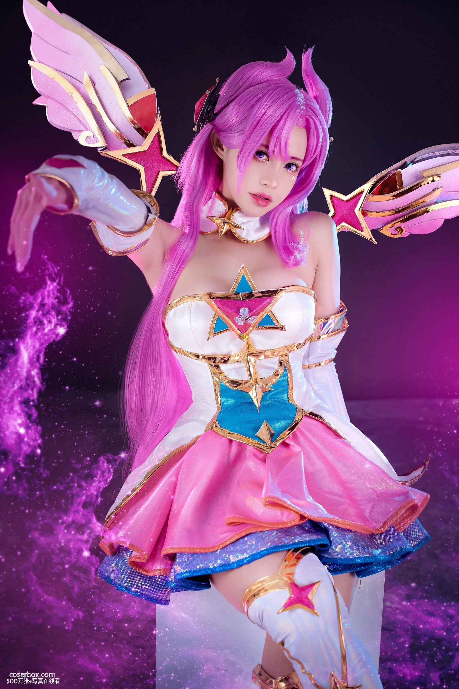ZinieQ 2025.01.06 League of Legends - 在线看可下载原图
