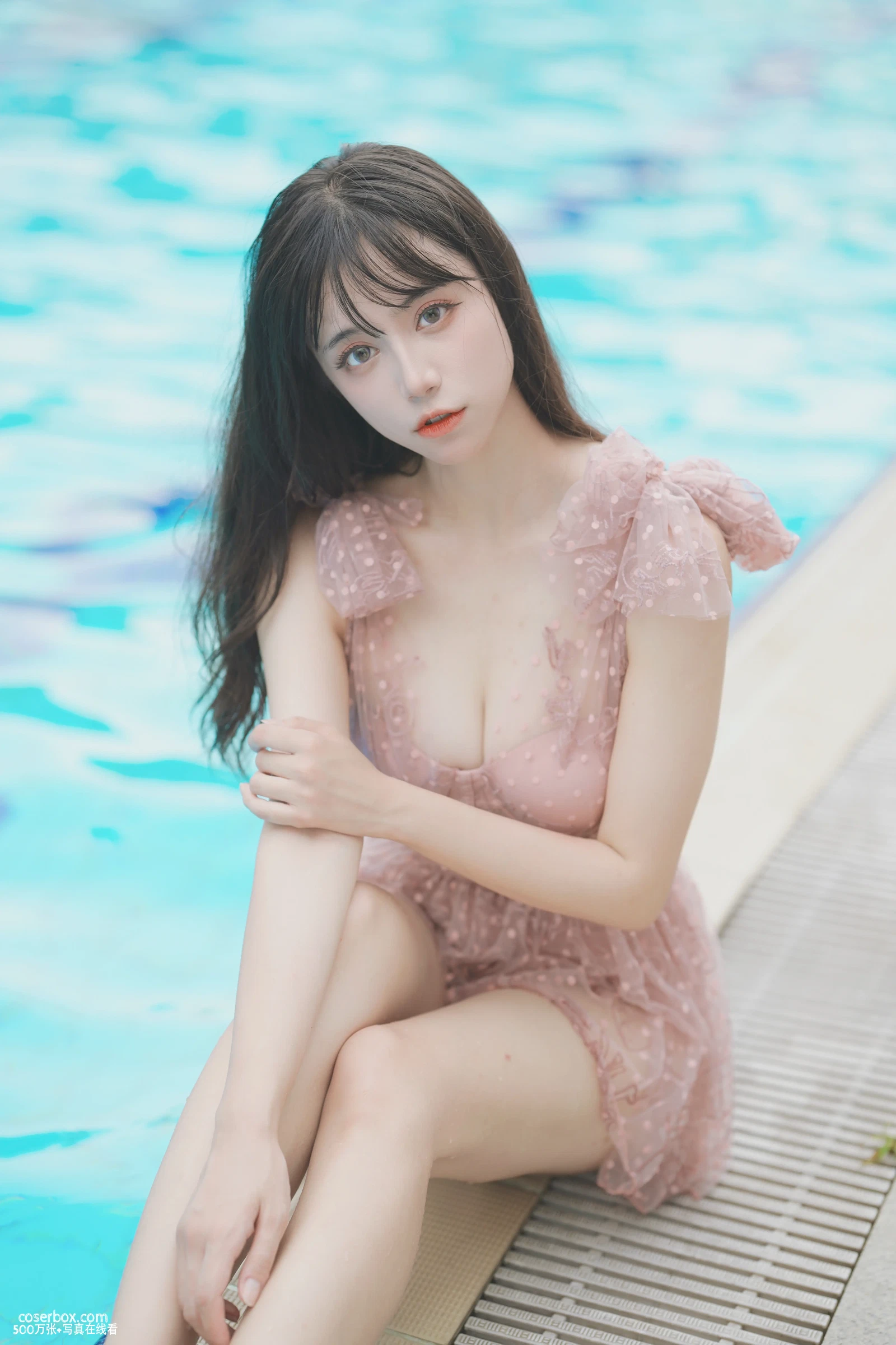 贰加六 2025.01.04 闪闪发光的夏日 - 在线看可下载原图