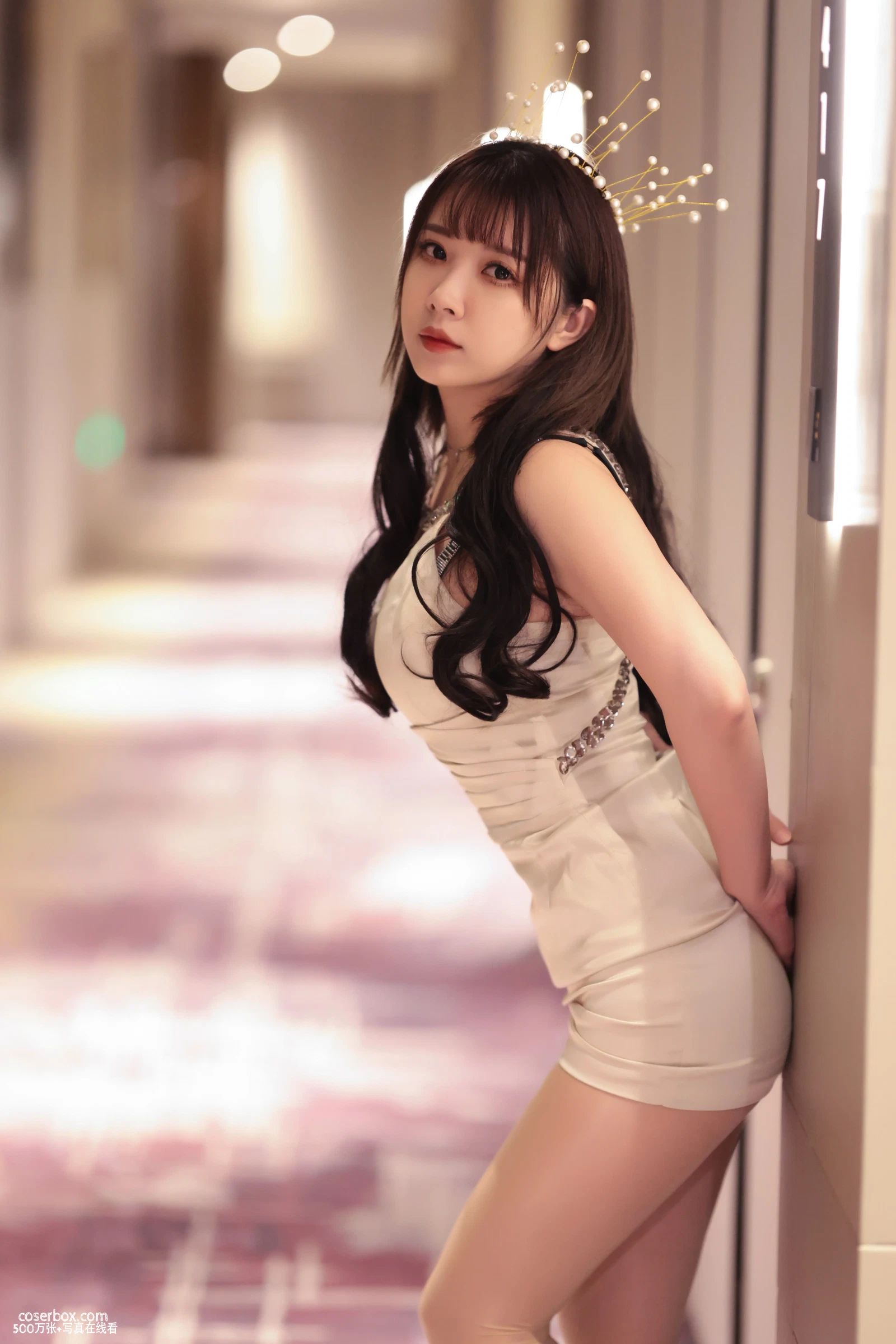 小女巫露娜 2025.01.17 无内肉丝 - 在线看可下载原图