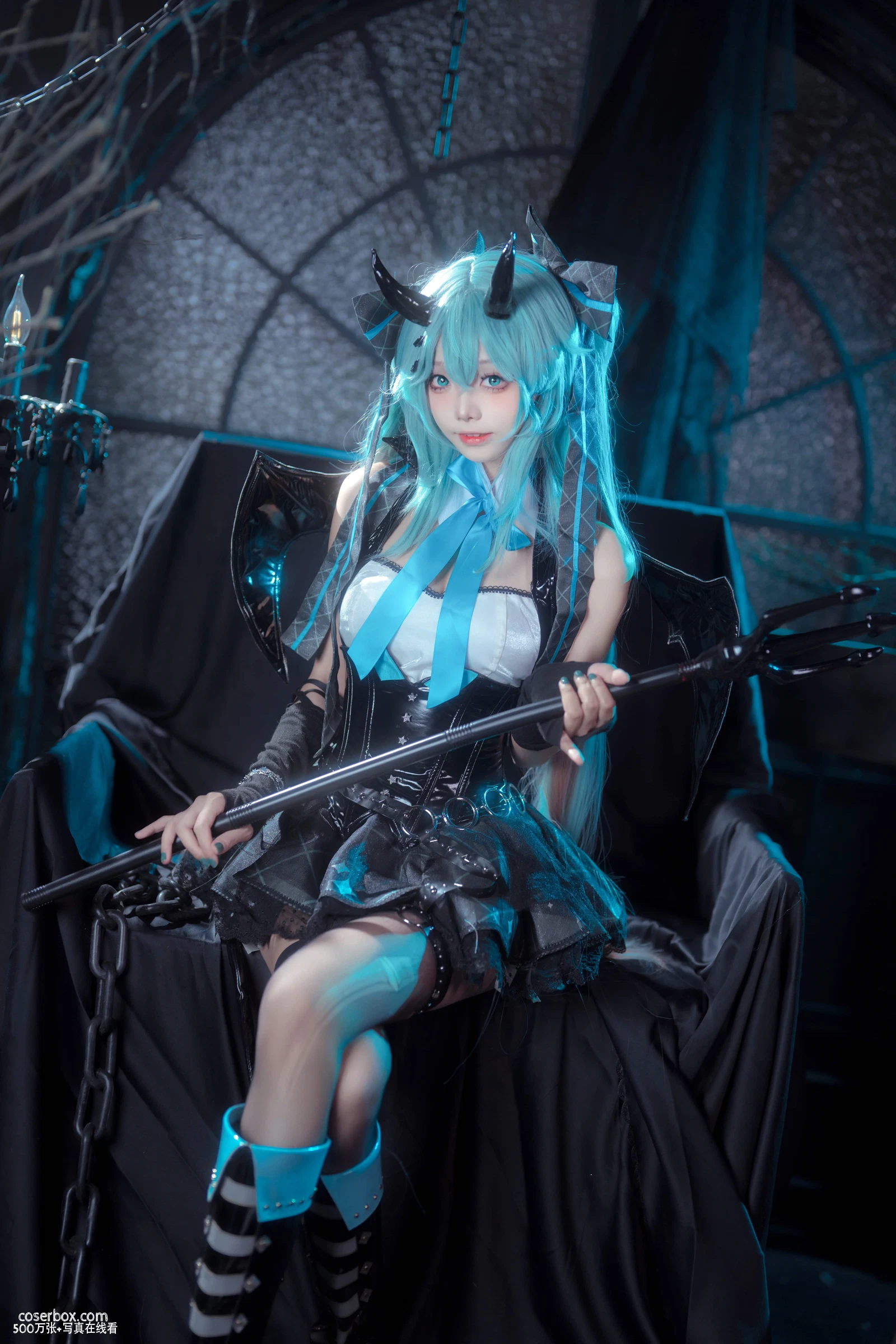 艾西aiwest 2025.02.25 初音小恶魔 - 在线看可下载原图