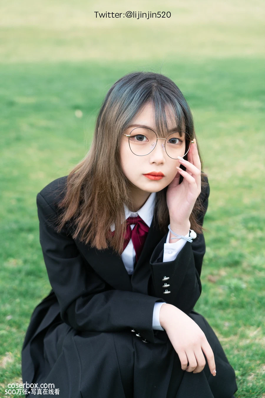 梨瑾瑾 2025.03.21 户外黑长服 - 在线看可下载原图