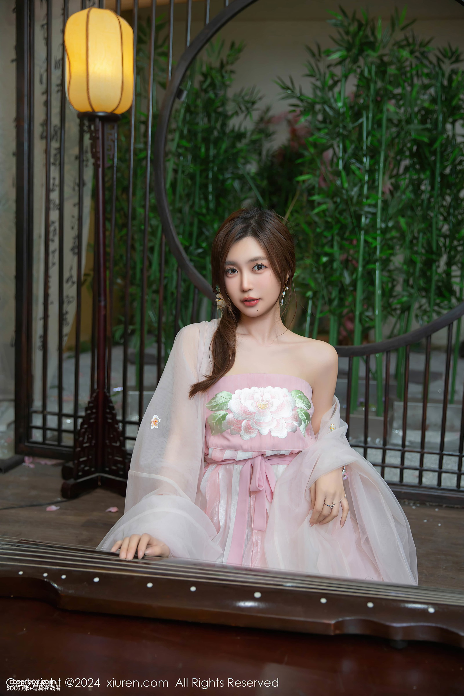 XiuRen秀人网 2024.11.20 NO.9475 绮里嘉ula 古风美腿 [81P 810MB] - 在线看可下载原图