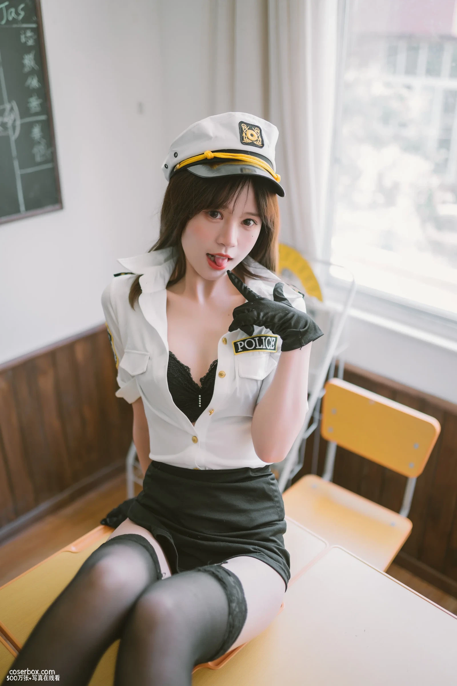 星黛鹿鹿(千反田鹿子) 2025.04.14 日常女警 - 在线看可下载原图