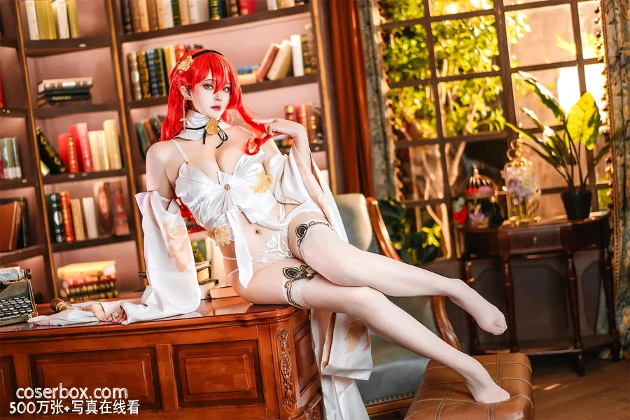 Natsuko夏夏子 2025.04.20 崩坏 星穹铁道 姬子礼服 - 在线看可下载原图