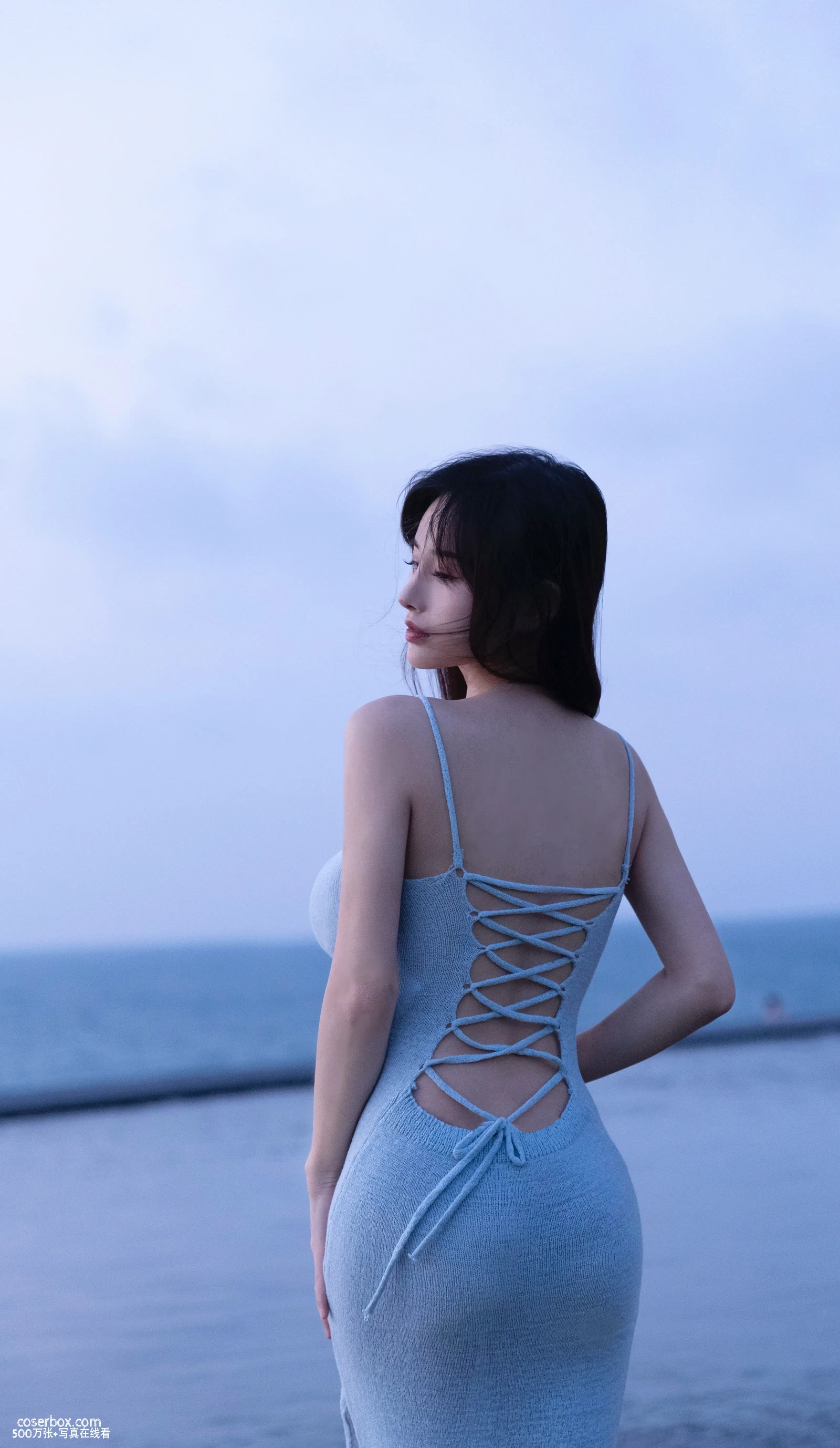 小萌子 2025.05.04 看海 - 在线看可下载原图