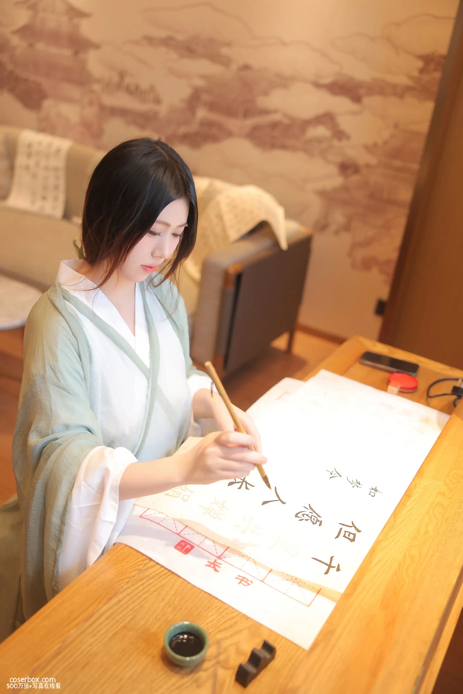 蛋蛋宝 2025.05.01 内购私拍 古风汉服 清新版 - 在线看可下载原图