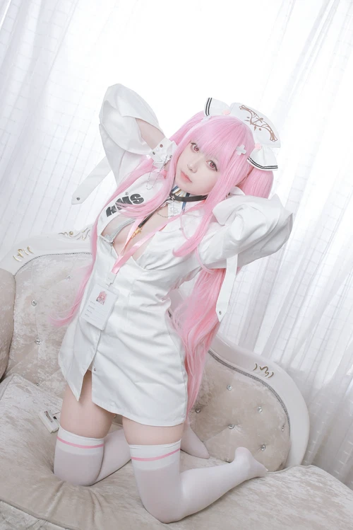 朝雾爱 2025.05.30 英仙座护士服 - 在线看可下载原图