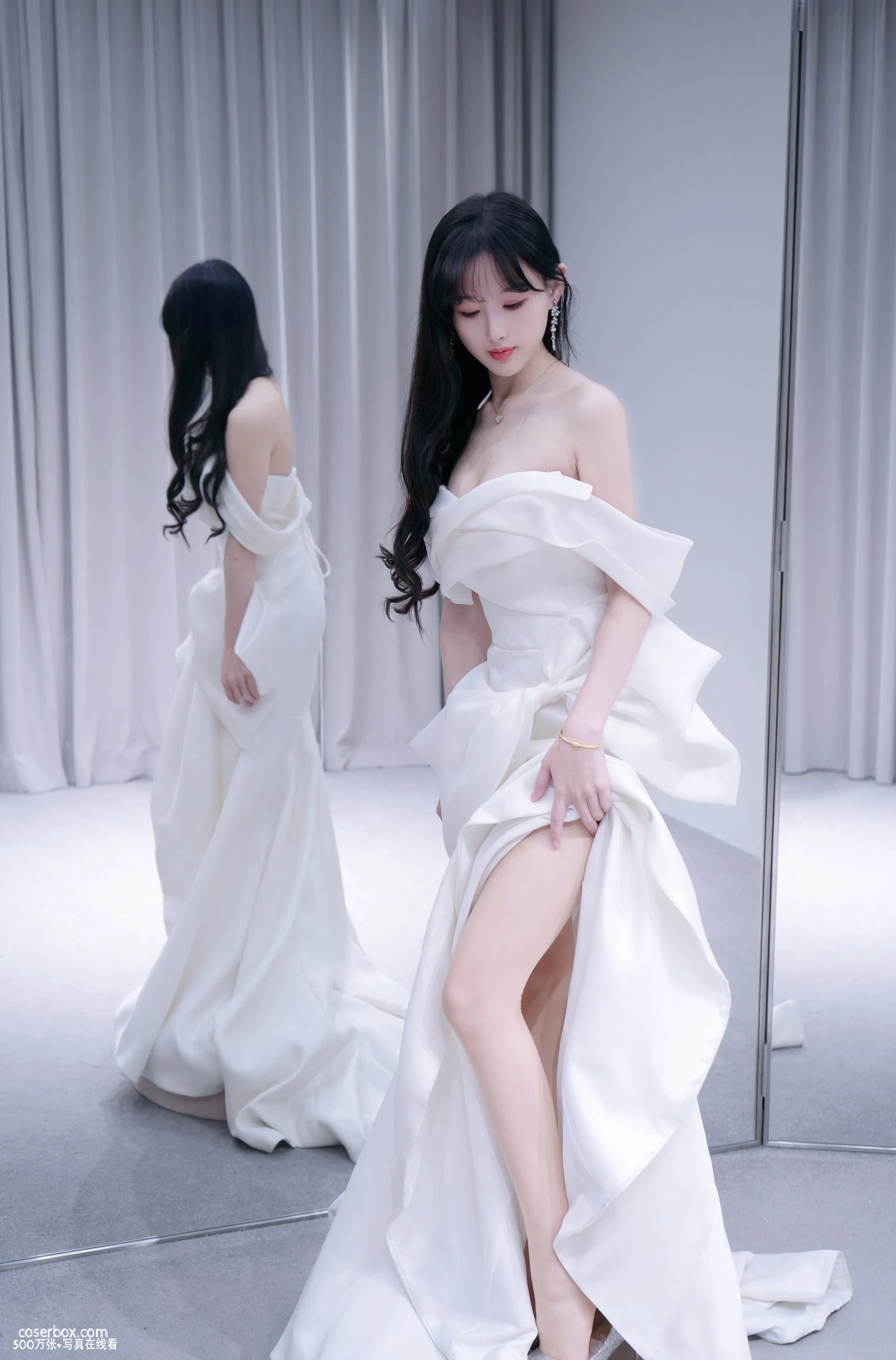 小萌子 2025.06.04 白婚纱 - 在线看可下载原图