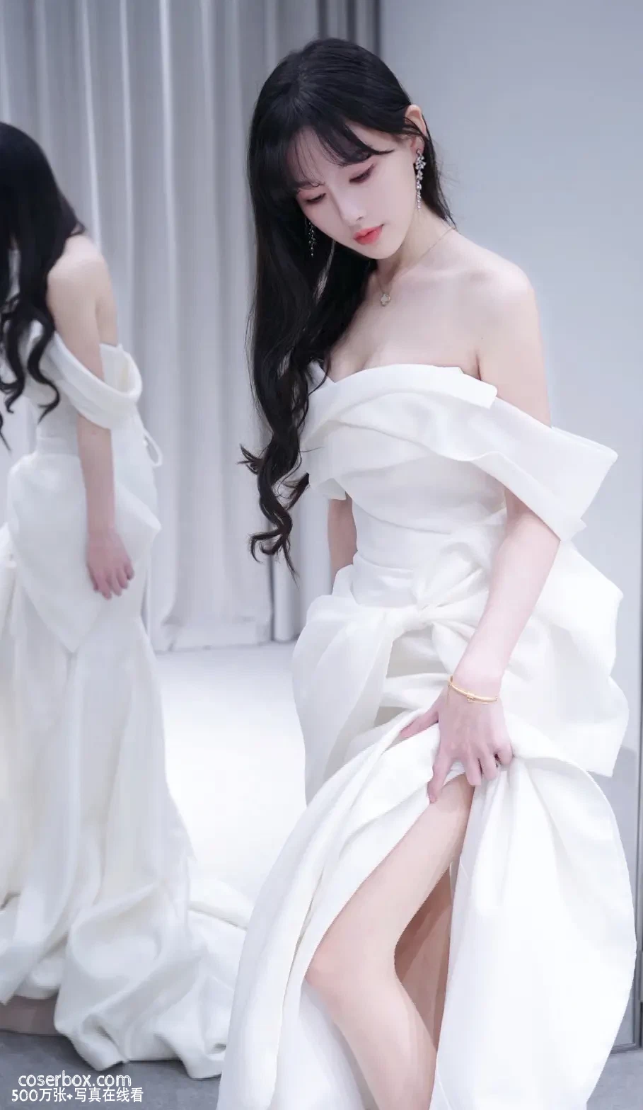 小萌子 2025.06.07 白婚纱 - 在线看可下载原图