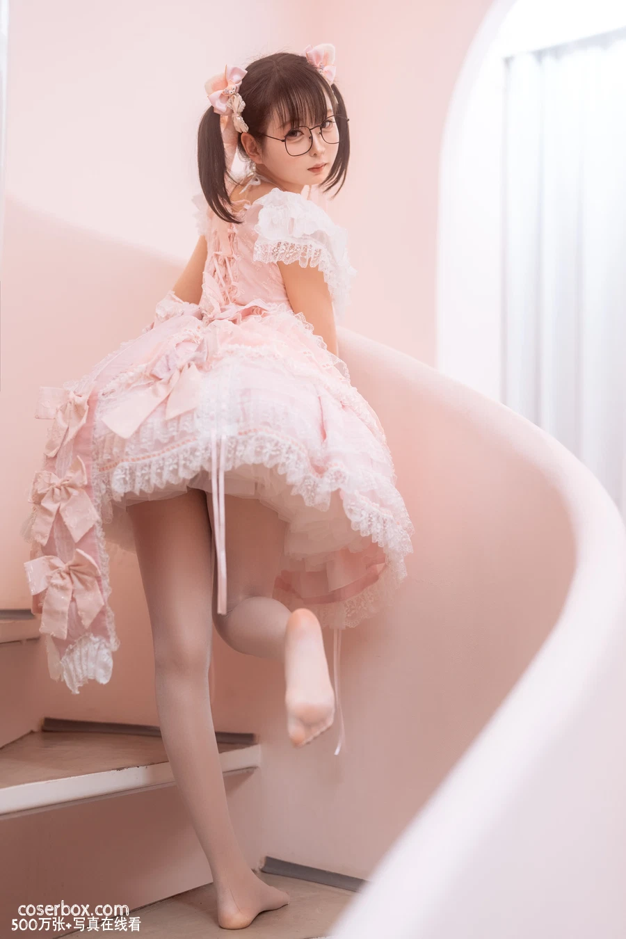 幼水玲衣 2025.06.20 小蛋糕加JK - 在线看可下载原图