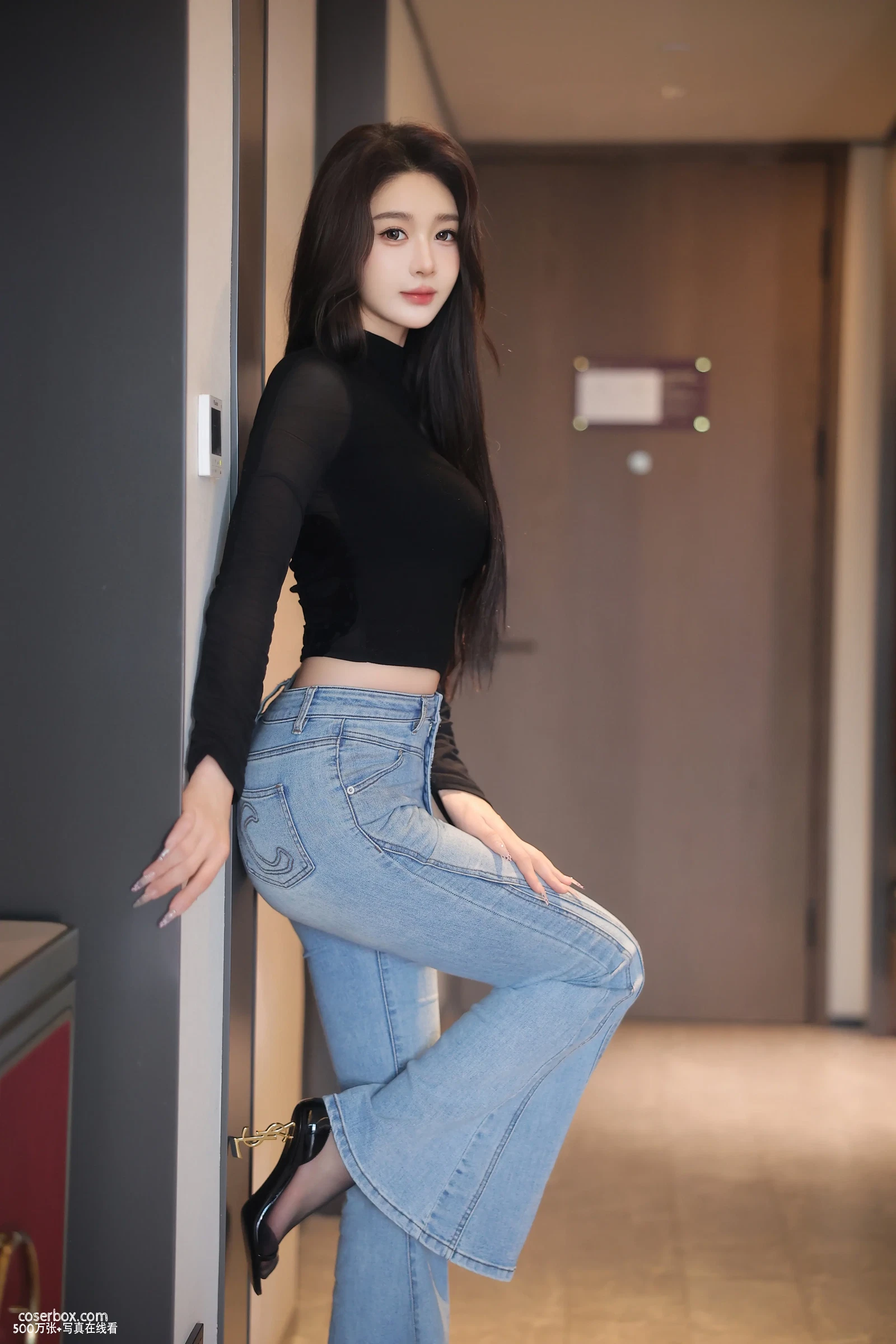 Candy糖糖 2025.06.21 内购私拍 端庄淑女 - 在线看可下载原图