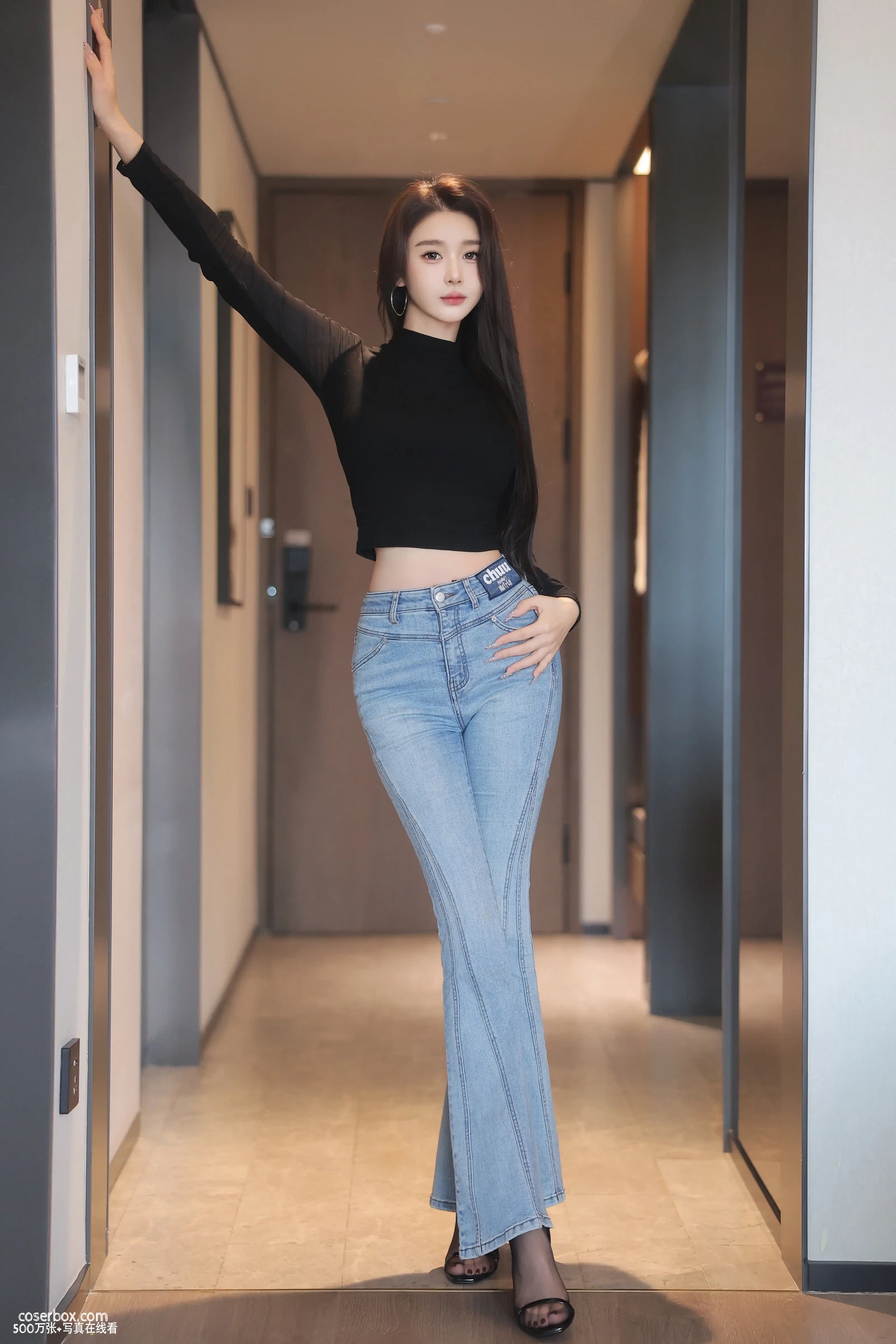 Candy糖糖 2025.06.21 内购私拍 端庄淑女 - 在线看可下载原图