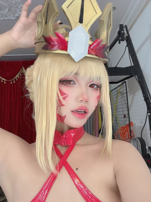 Aiko 2025.09.21 Queen Draco 德拉科所多玛值兽 女王 - 在线看可下载原图