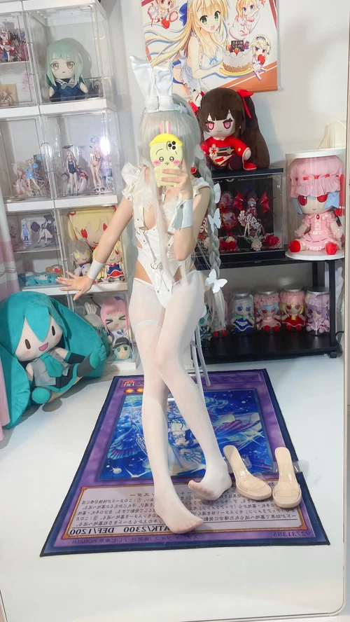 白栎Shirly 2025.09.29 碧蓝航线  恶毒白兔 - 在线看可下载原图
