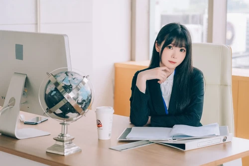 霜月shimo 2025.10.07 霜月的秘密辦公室 Shimo' Secret Office - 在线看可下载原图