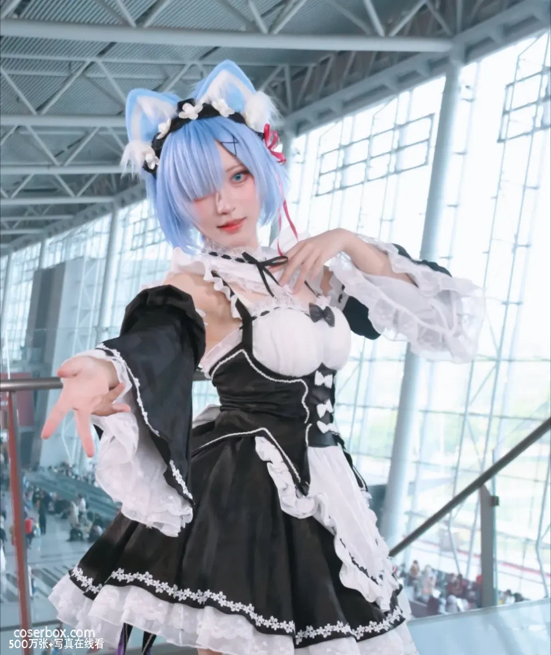 花柒Hana 2025.11.09 动漫嘉年华 – 猫猫蕾姆 - 在线看可下载原图