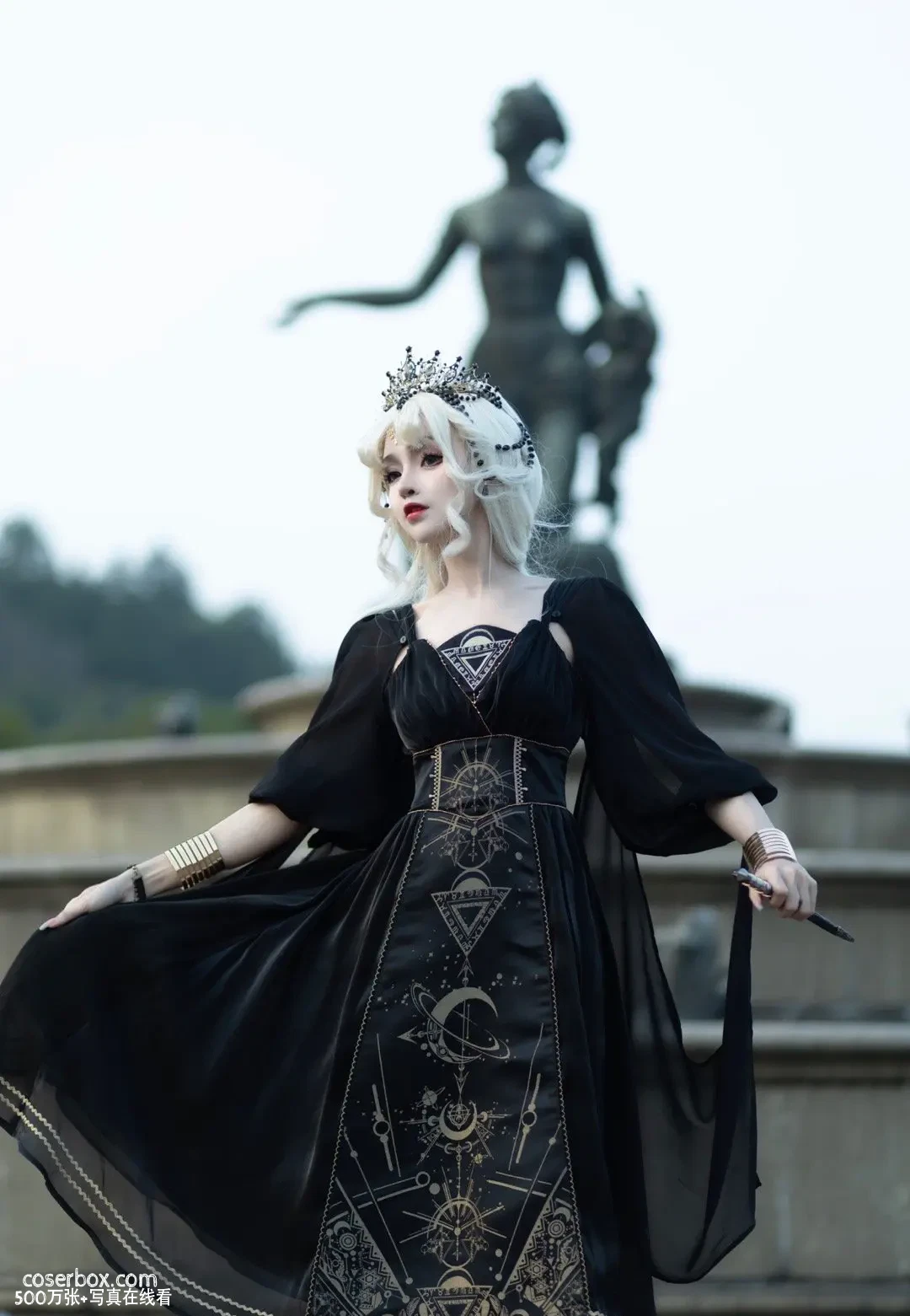 云知笑 2025.11.26 荷鲁斯 - 在线看可下载原图