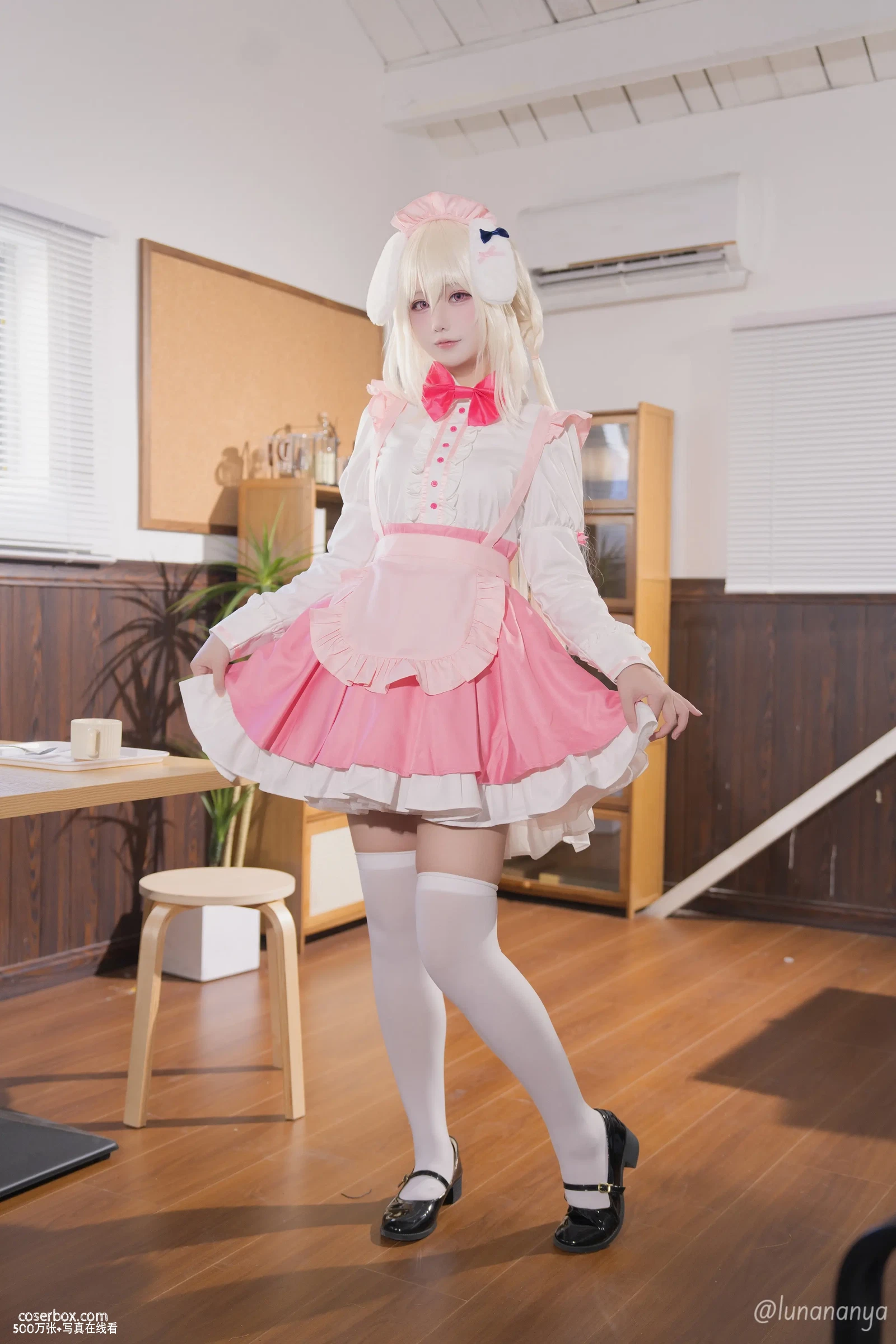 lunananya娜酱 2025.11.24 巧克甜恋 御园莓华 - 在线看可下载原图