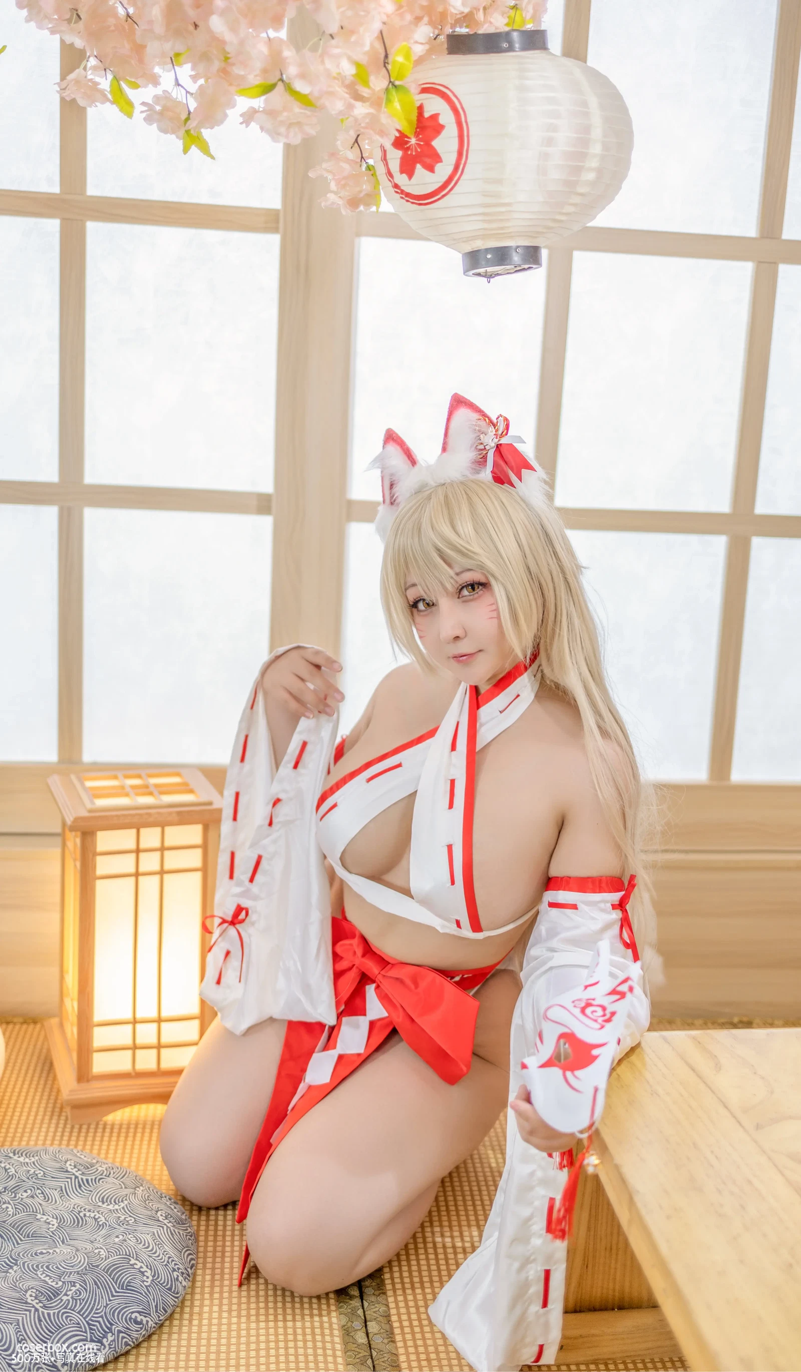 KANEKO_咔喵 2025.12.01 狐狸巫女 - 在线看可下载原图