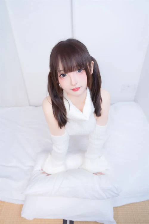 神楽坂真冬 2025.11.29 斩男毛衣 - 在线看可下载原图