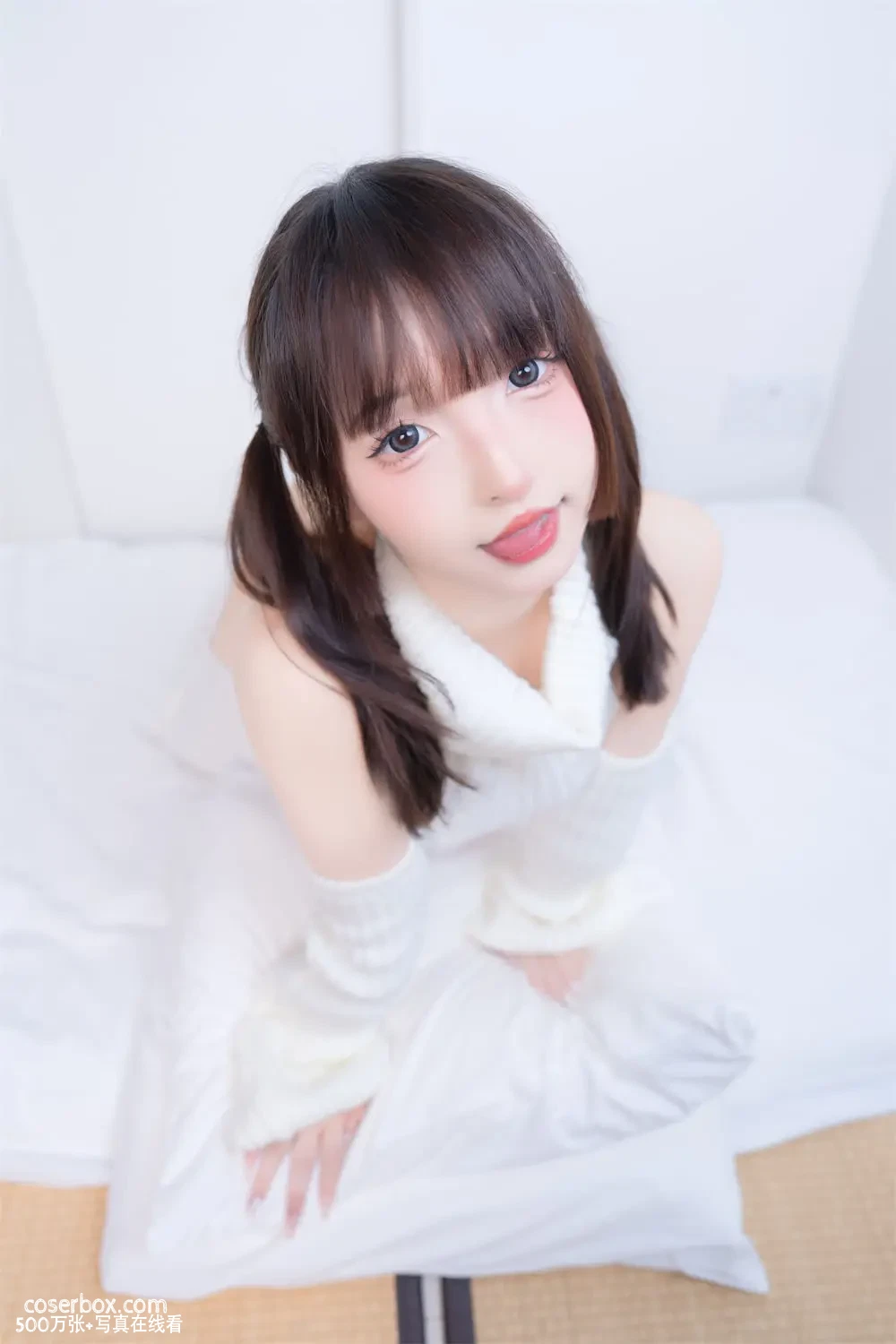 神楽坂真冬 2025.11.29 斩男毛衣 - 在线看可下载原图