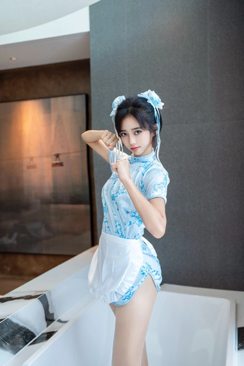 时安安 2025.11.29 内购私拍 春丽诱人白色丝袜 - 在线看可下载原图