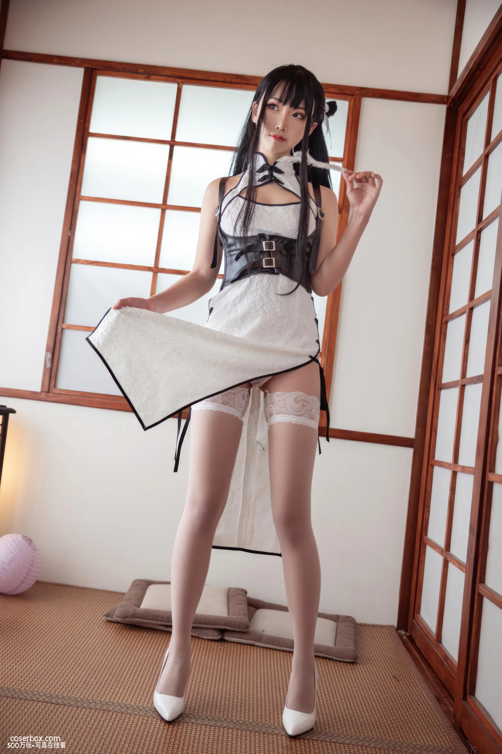 面饼仙儿 2025.12.12 白色旗袍 - 在线看可下载原图