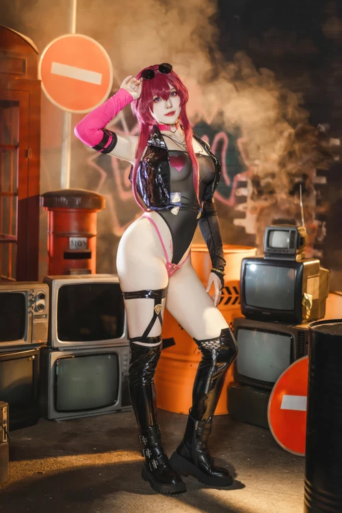 Natsuko夏夏子 2025.12.14 崩坏：星穹铁道 卡芙卡 dishwasher同人 - 在线看可下载原图