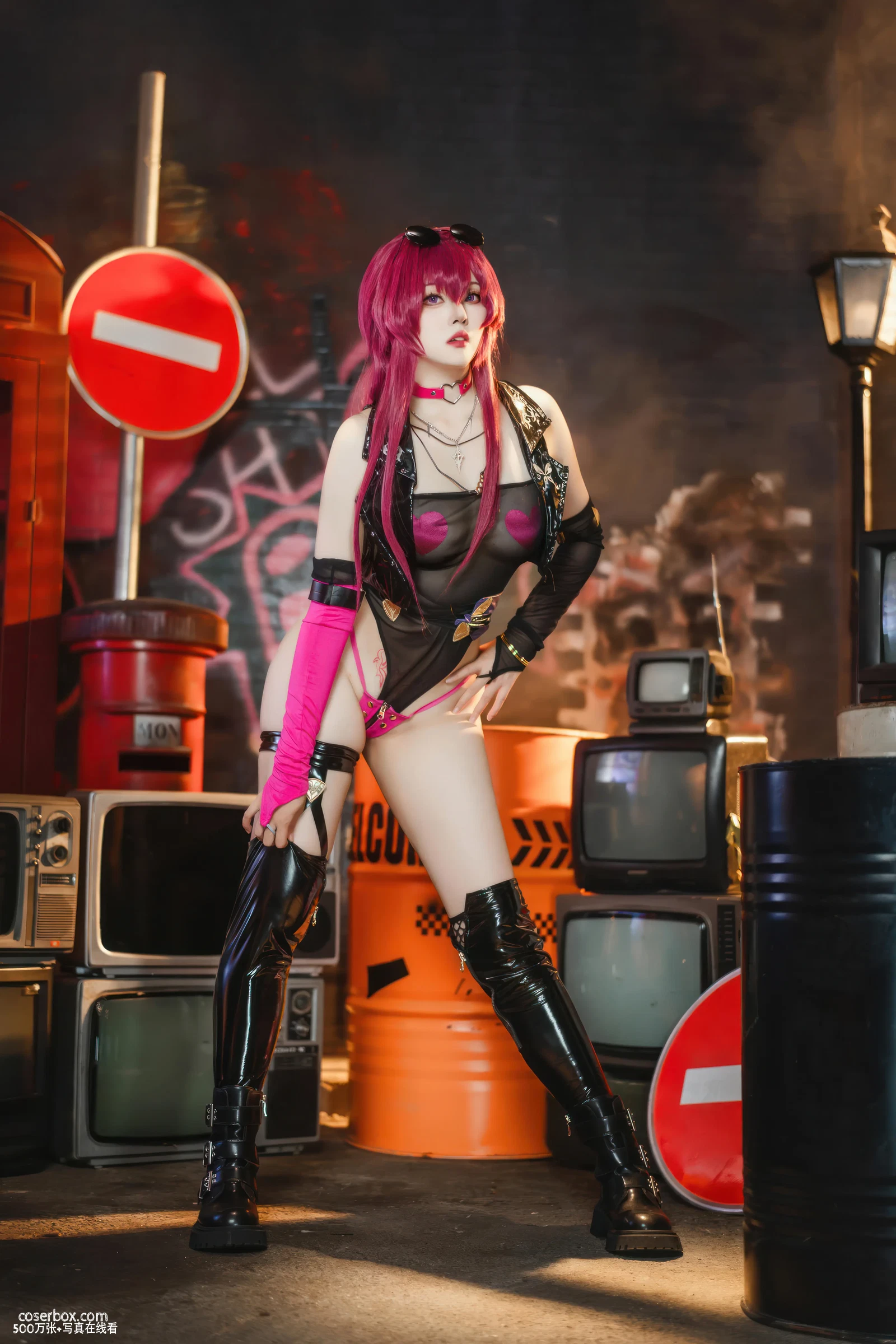 Natsuko夏夏子 2025.12.14 崩坏：星穹铁道 卡芙卡 dishwasher同人 - 在线看可下载原图