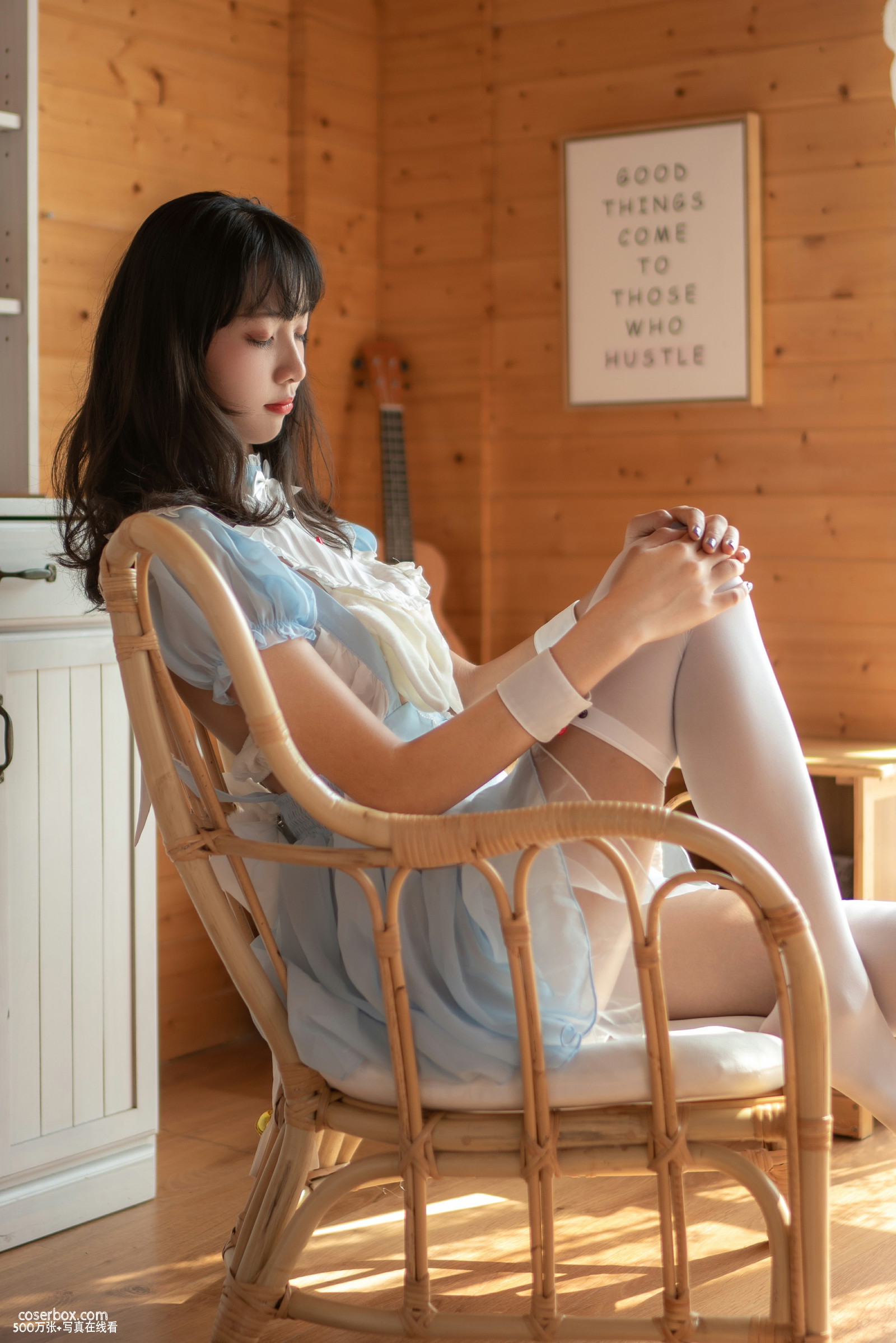 西瓜少女 NO.018 蓝白女仆 - 在线看可下载原图