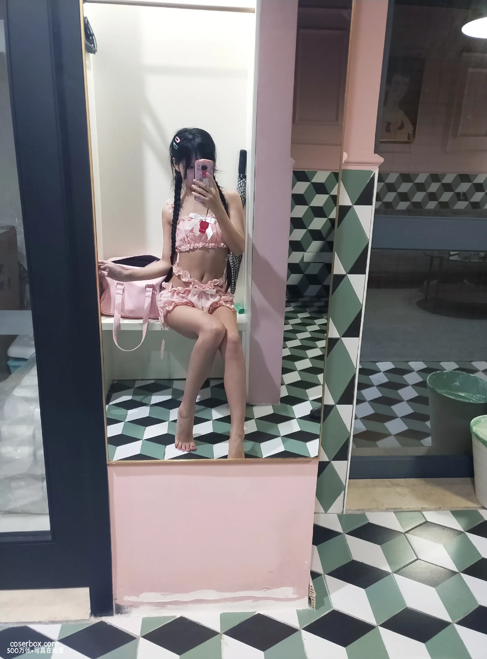 萌芽儿o0 2025.12.23 南瓜睡衣 - 在线看可下载原图