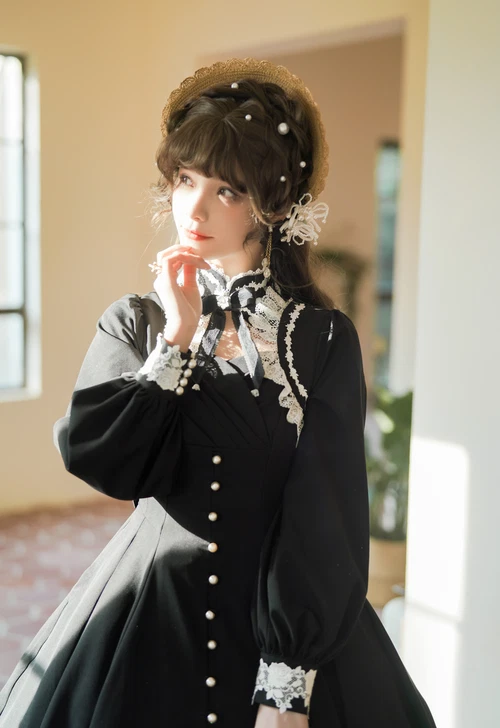 谢安然 2025.12.25 凛冬黑白色 - 在线看可下载原图