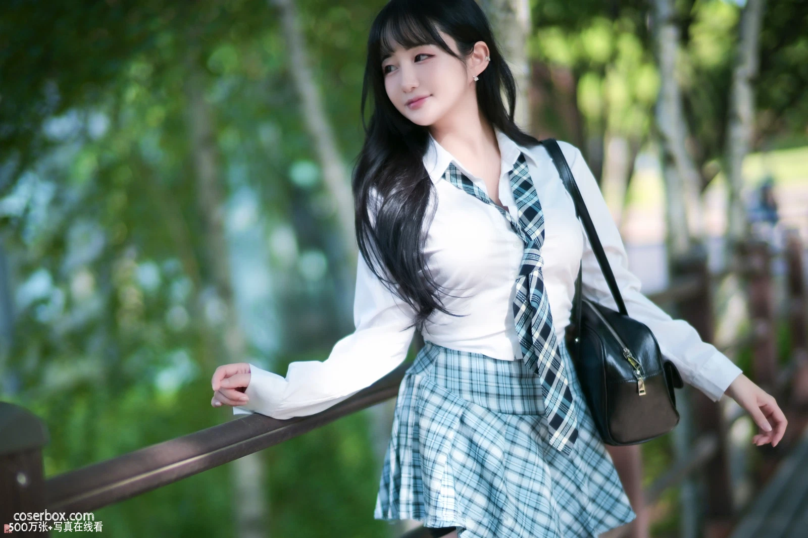 LeeheeExpress 2026.01.02 Sunshine 阳光女孩 - 在线看可下载原图