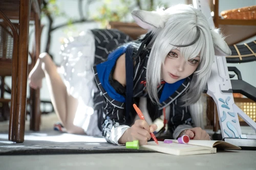 矢量鱼 2026.01.07 蔚蓝档案 &ndash; 春原心奈 - 在线看可下载原图